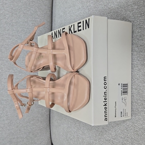 Anne Klein shoes - Picture 1 of 4